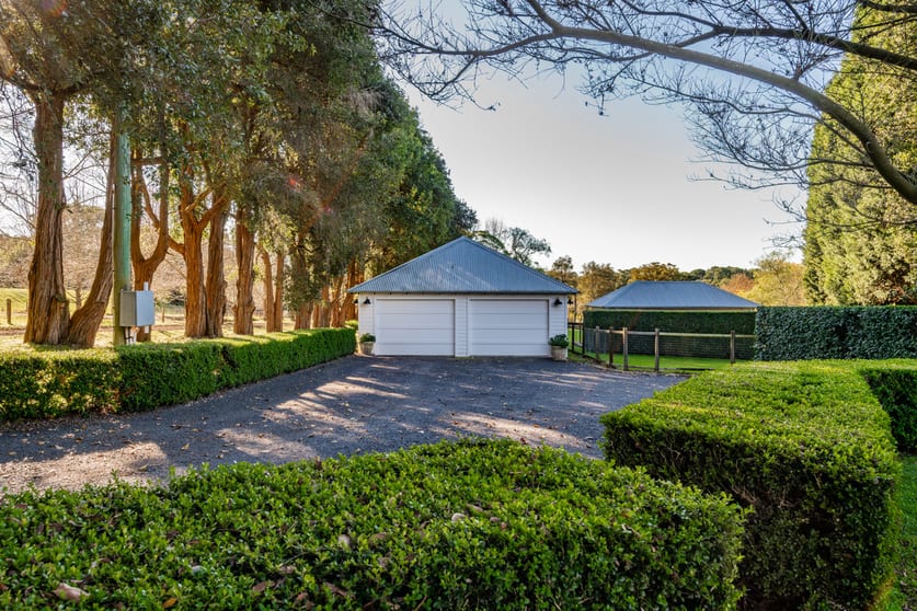 Click to view all images 34 Hensons Road Somersby NSW 2250 - Image 3