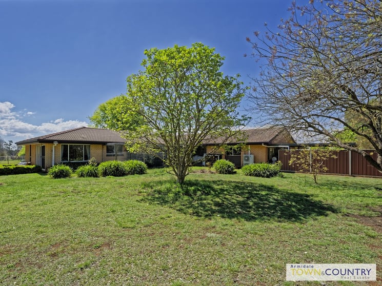 174 Northey's Road Armidale NSW 2350 - Image 2