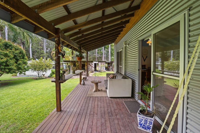 Click to view all images 850 Cootharaba Road Cootharaba QLD 4565 - Image 2