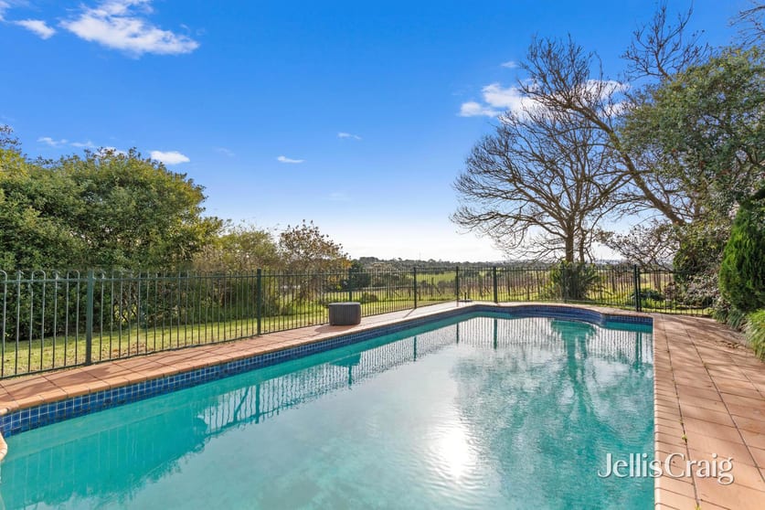 Click to view all images 2 Godings Road Moorooduc VIC 3933 - Image 3