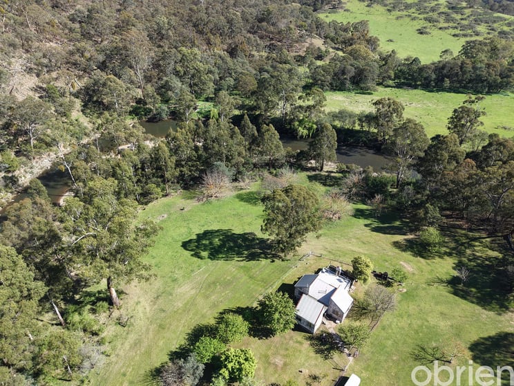 Click to view all images 1757 Wonnangatta Road Hawkhurst VIC 3862 - Image 3