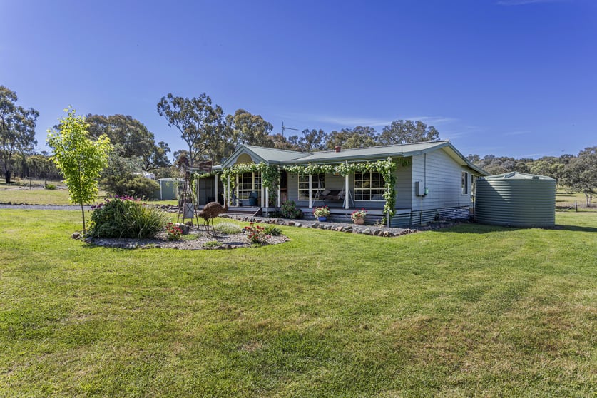Click to view all images 530C Stoney Hill Road Cowra NSW 2794 - Image 1