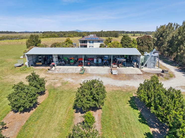 7 Middle Road Palmers Island NSW 2463 - Image 3