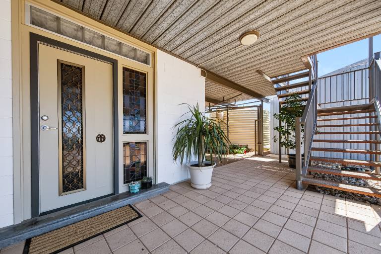 Click to view all images 63 Thompson Road Quorn SA 5433 - Image 2