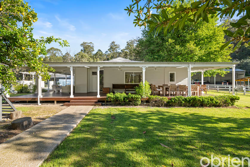 Click to view all images 1150 Upper King River Road Cheshunt VIC 3678 - Image 2