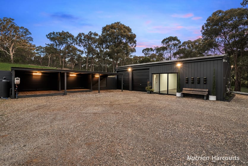 Click to view all images 70 Leahys Road Tallarook VIC 3659 - Image 3