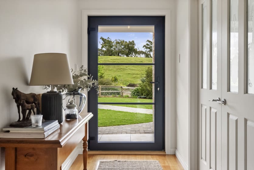 Click to view all images 141 Jacksons Hill Road Kenton Valley SA 5233 - Image 3