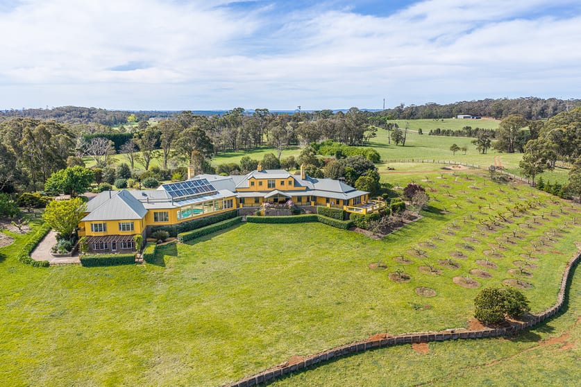 Click to view all images 2670 Canyonleigh Road Canyonleigh NSW 2577 - Image 2