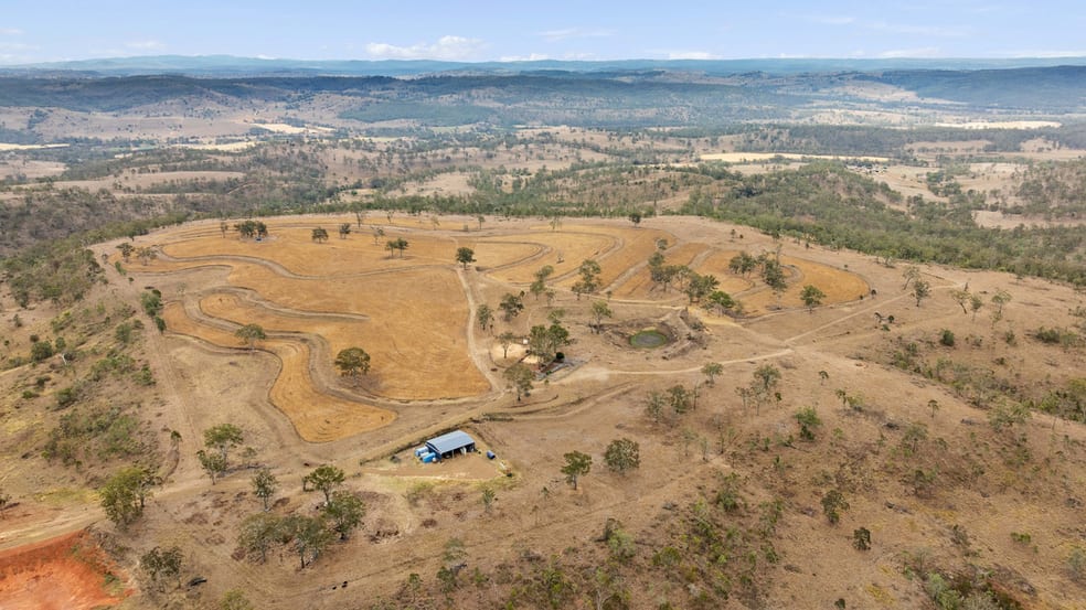 231 Dascombe Road Coalbank QLD 4352 - Image 2