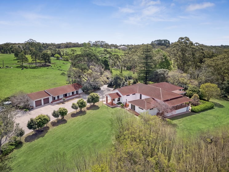 Click to view all images 30 Lutana Road Somersby NSW 2250 - Image 1