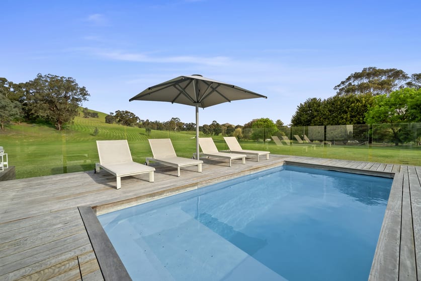 Click to view all images 76 Kiernans Road Bonnie Doon VIC 3720 - Image 2