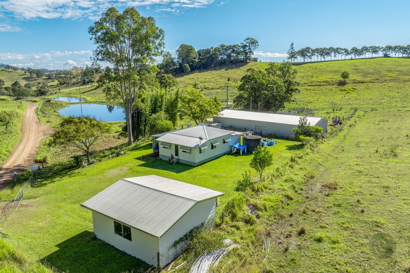 Click to view all images 61 Euston Road Glastonbury QLD 4570 - Image 3