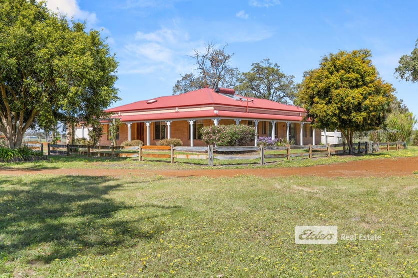 Click to view all images 460 Downs Road Tutunup WA 6280 - Image 3