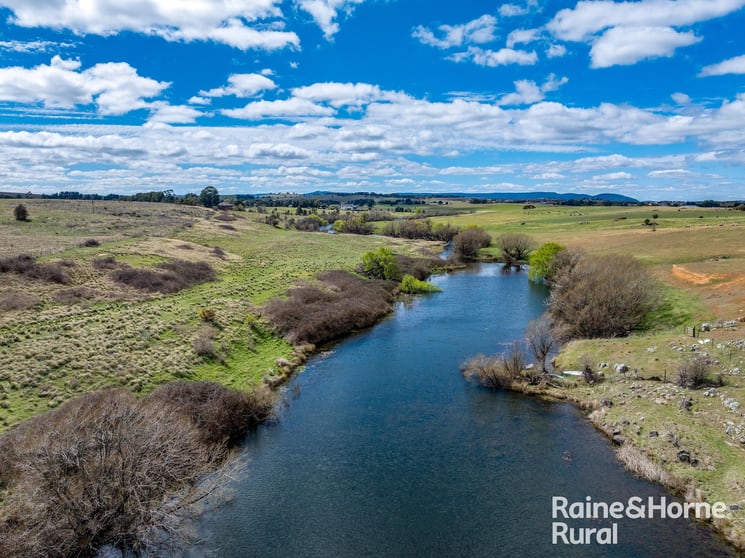 Click to view all images "Little Wollondale"/149 Chinamans Lane Kingsdale NSW 2580 - Image 3