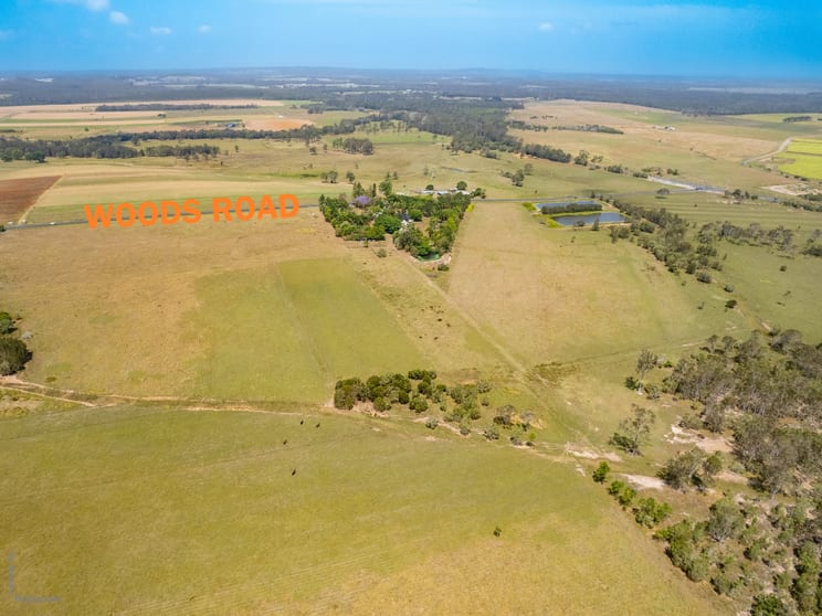 Click to view all images 176 Woods Road Nikenbah QLD 4655 - Image 3