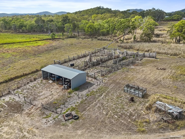 Click to view all images 933 Tanby Road Tanby QLD 4703 - Image 2