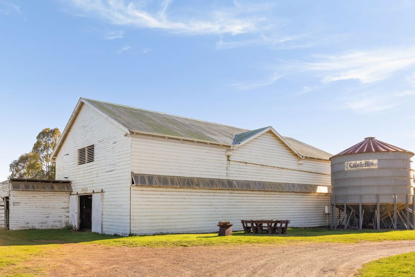 270 Rapleys Loop Road Werombi NSW 2570 - Image 3