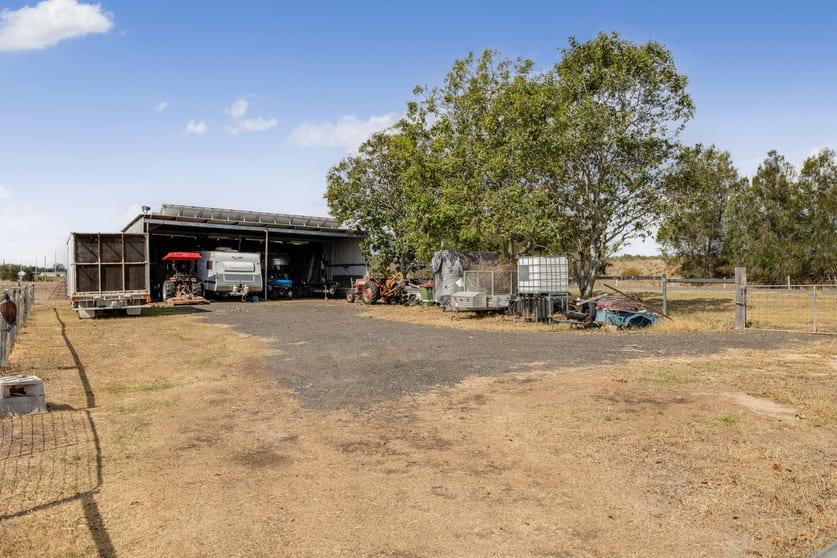 Click to view all images 43 Forest Hill Fernvale Road Forest Hill QLD 4342 - Image 3