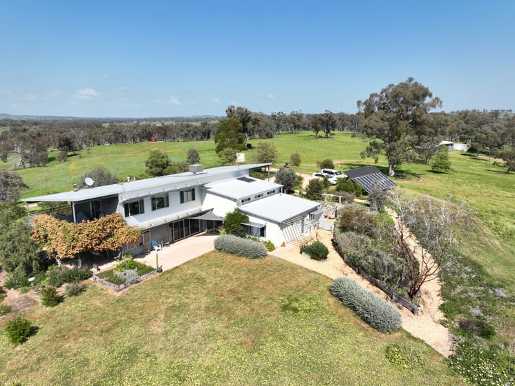 Click to view all images 'Cucciata' 532 Curra Creek Road Wellington NSW 2820 - Image 2