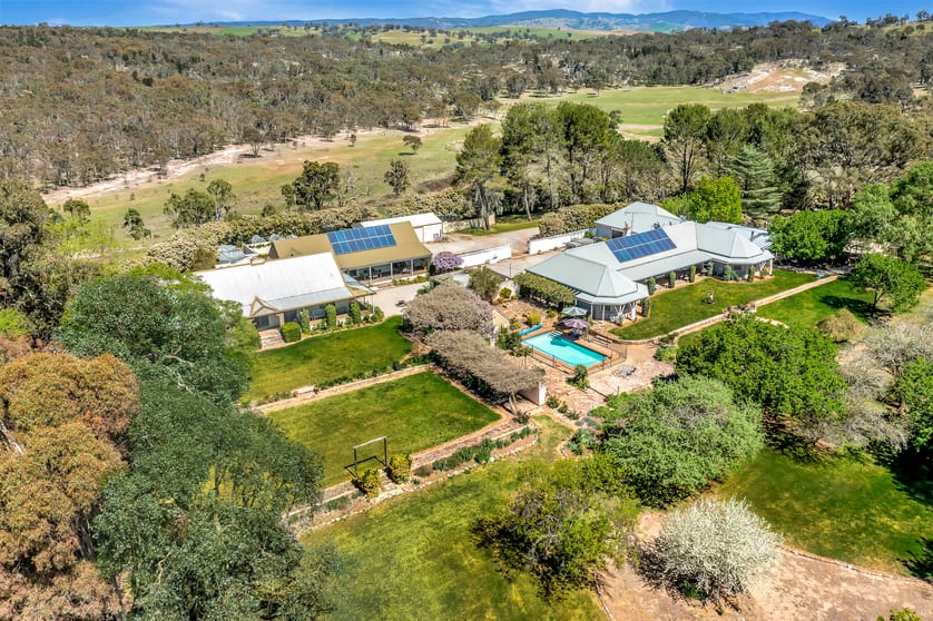 Click to view all images 1011 Pyangle Road Mudgee NSW 2850 - Image 2