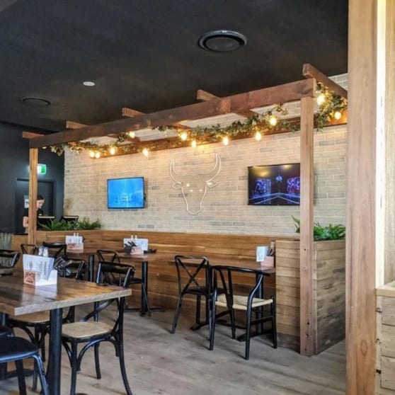 Click to view all images Food, Beverage & Hospitality business for sale in Lara - Image 3