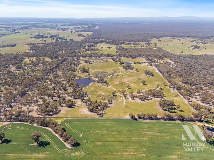 Click to view all images 417 Forest Road Boweya North VIC 3675 - Image 2