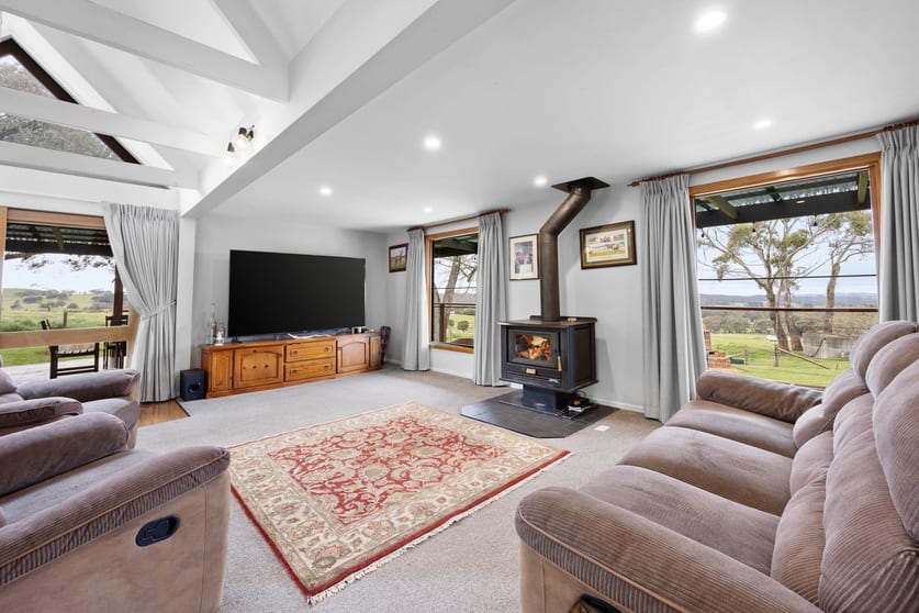 Click to view all images 78 Hirsts Lane Goldie VIC 3435 - Image 3
