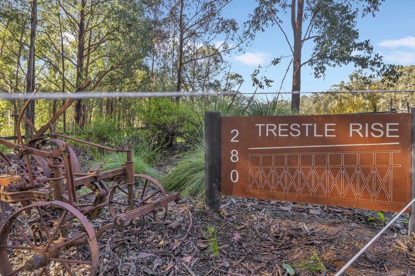 Click to view all images 280 Mt Baw Baw Tourist Road Noojee VIC 3833 - Image 2