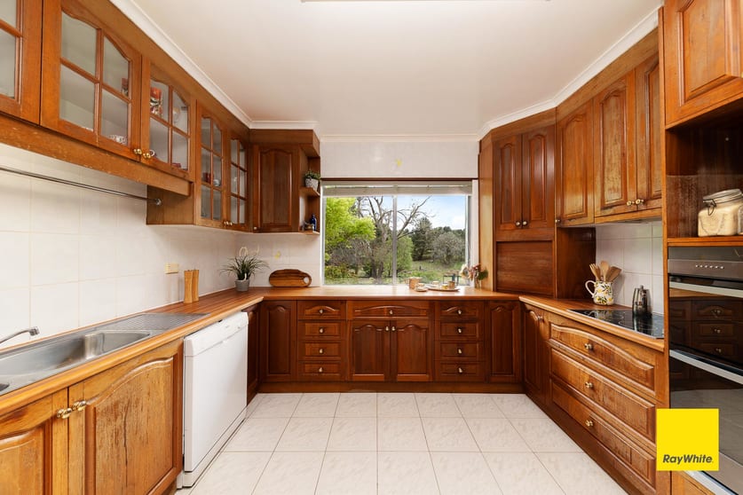 Click to view all images 3837 Kings Highway Bungendore NSW 2621 - Image 3