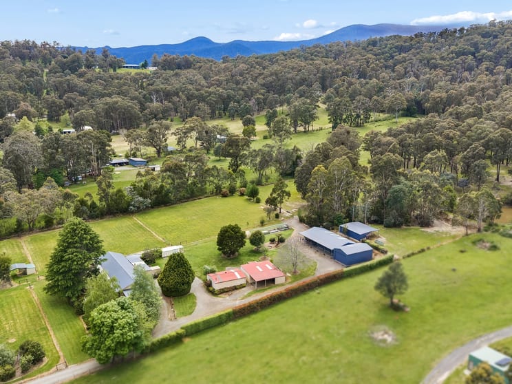 Click to view all images 1530 Maroondah Hwy Buxton VIC 3711 - Image 2