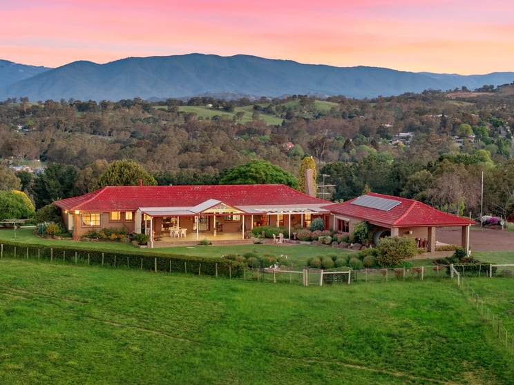 Click to view all images 88 Maintongoon Road Alexandra VIC 3714 - Image 1