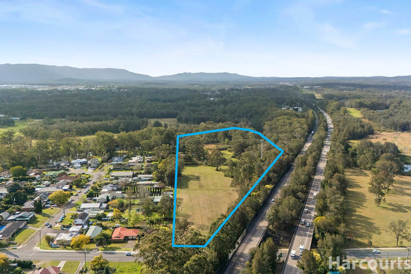 Click to view all images 246 Freemans Drive Cooranbong NSW 2265 - Image 3