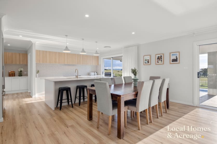 Click to view all images 5 Belleview Drive Murrumbateman NSW 2582 - Image 3