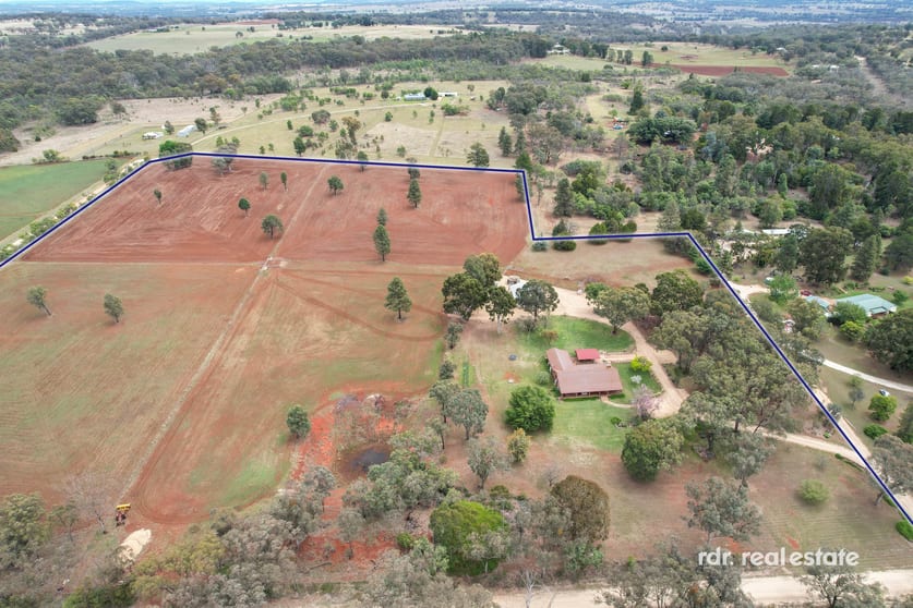 Click to view all images 42 McNeils Road Inverell NSW 2360 - Image 2