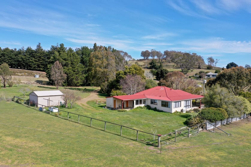 Click to view all images 121 Ceres Road Mount Seymour TAS 7120 - Image 2
