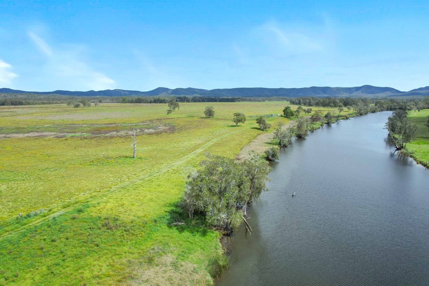 Click to view all images 250 Booral Road Bulahdelah NSW 2423 - Image 1