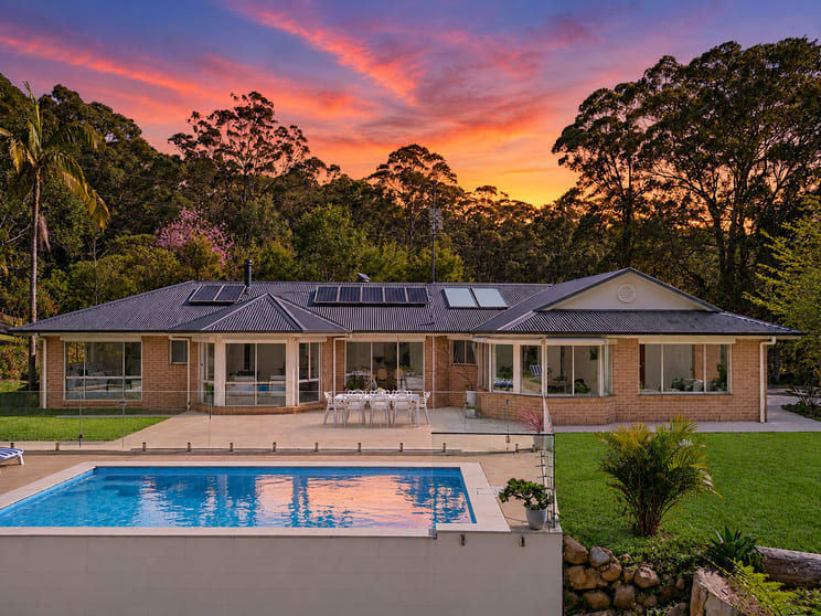 Click to view all images 400 Brush Road Ourimbah NSW 2258 - Image 2