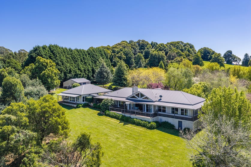Click to view all images 57 Charlotte Street Robertson NSW 2577 - Image 1