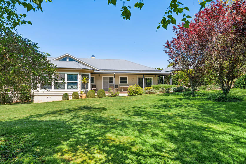 Click to view all images 57 Charlotte Street Robertson NSW 2577 - Image 3