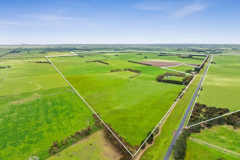 4006 Hopkins Highway Mortlake VIC 3272 - Image 2