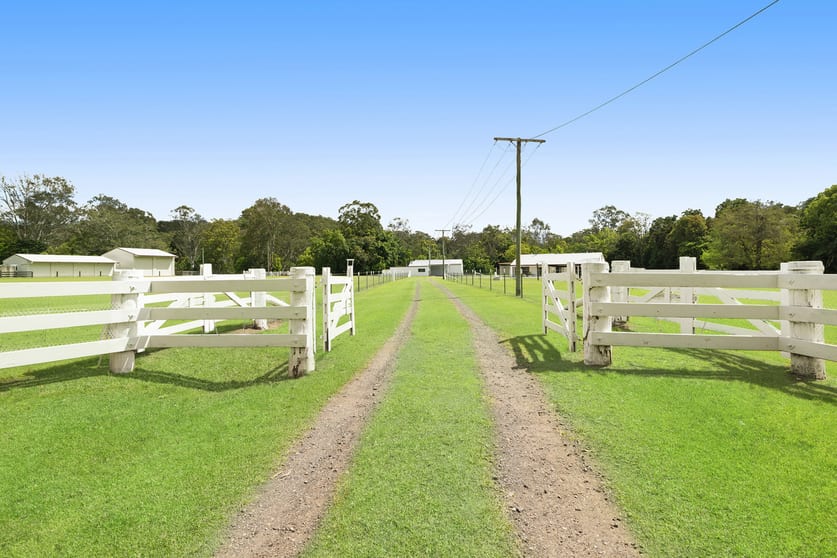 Click to view all images 311 Highlands Road Eudlo QLD 4554 - Image 3