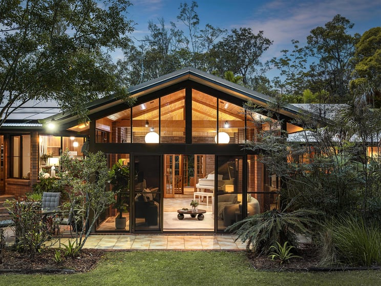 131 Leacroft Road Burbank QLD 4156 - Image 2