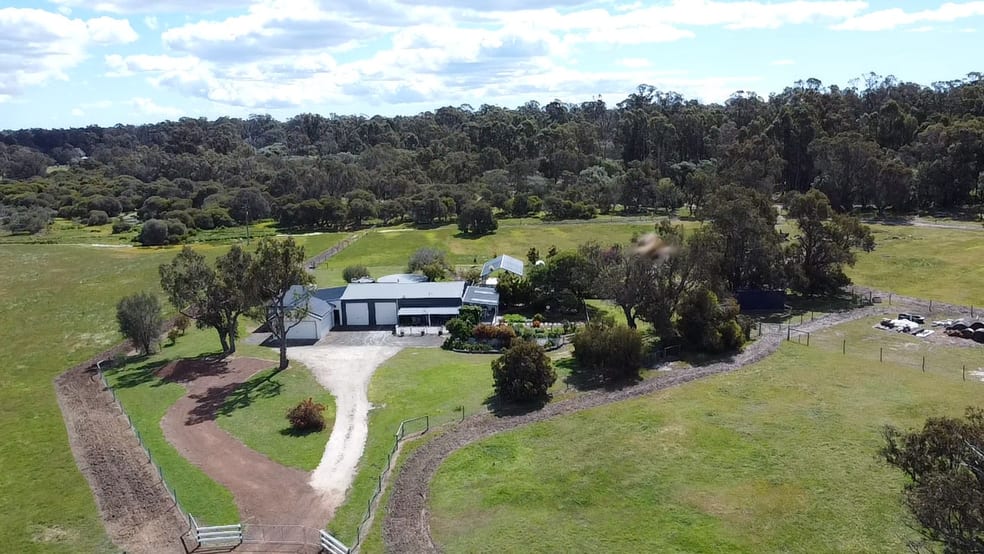 Click to view all images 4036 Bussell Highway Ruabon WA 6280 - Image 3