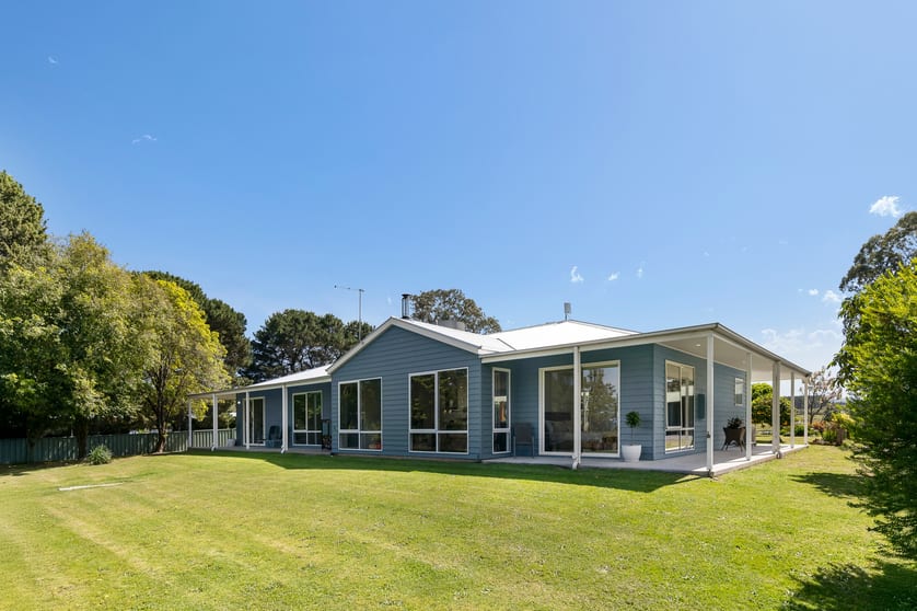 Click to view all images 489 Valencia Creek-Briagolong Road Briagolong VIC 3860 - Image 1