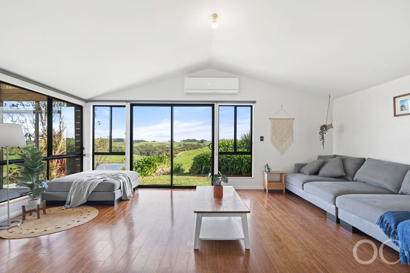 Click to view all images 234 Trig Point Road Hindmarsh Tiers SA 5202 - Image 2