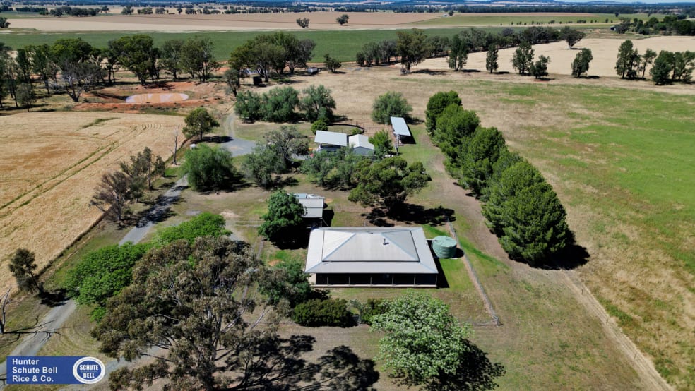 Click to view all images 9889 Renshaw McGirr Way Parkes NSW 2870 - Image 1