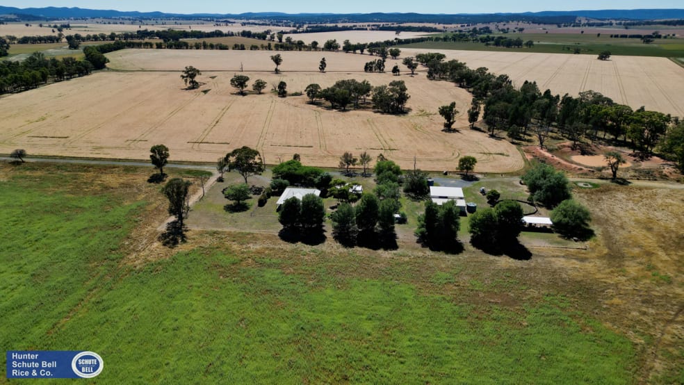 Click to view all images 9889 Renshaw McGirr Way Parkes NSW 2870 - Image 2