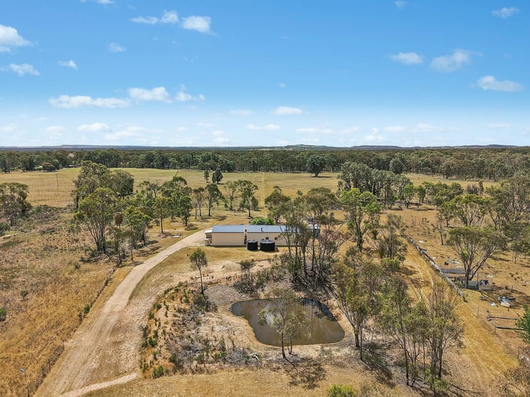 Click to view all images 42 Bywong Lane Mudgee NSW 2850 - Image 1