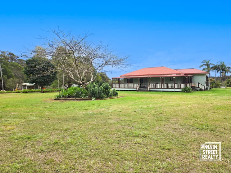Click to view all images Blackbutt South QLD 4314 - Image 3