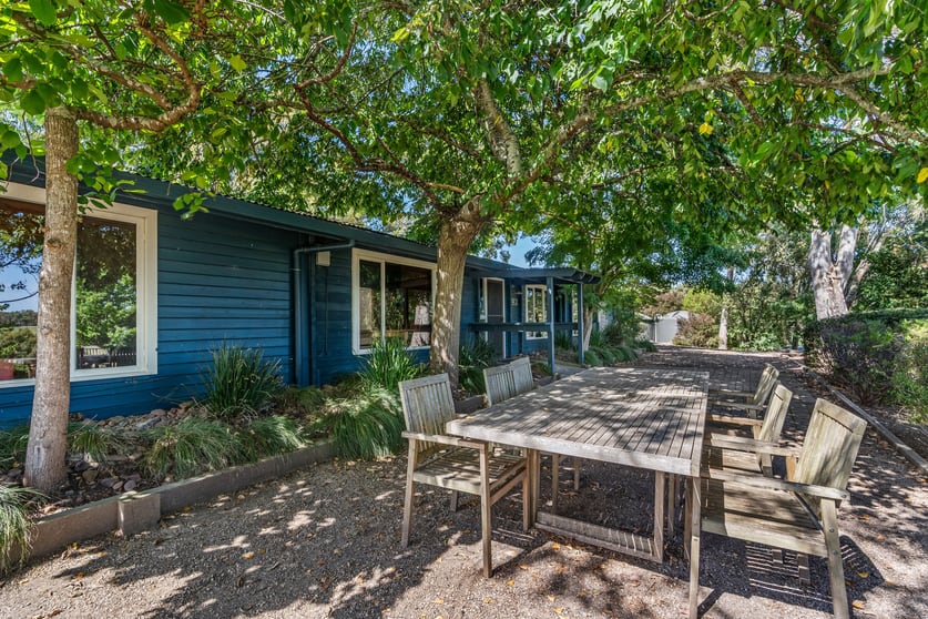 Click to view all images 365 Beenak Road Yellingbo VIC 3139 - Image 2